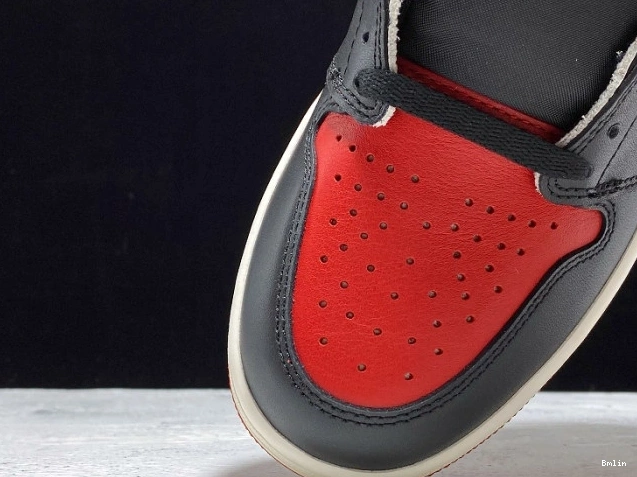 Bmlin Air Toe 555088-610 1 Jordan High OG Bred Retro 0822